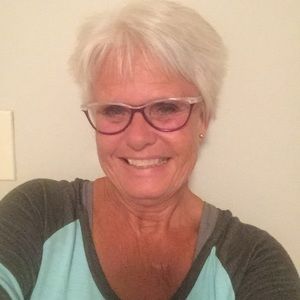 Meet your Posher, Juli